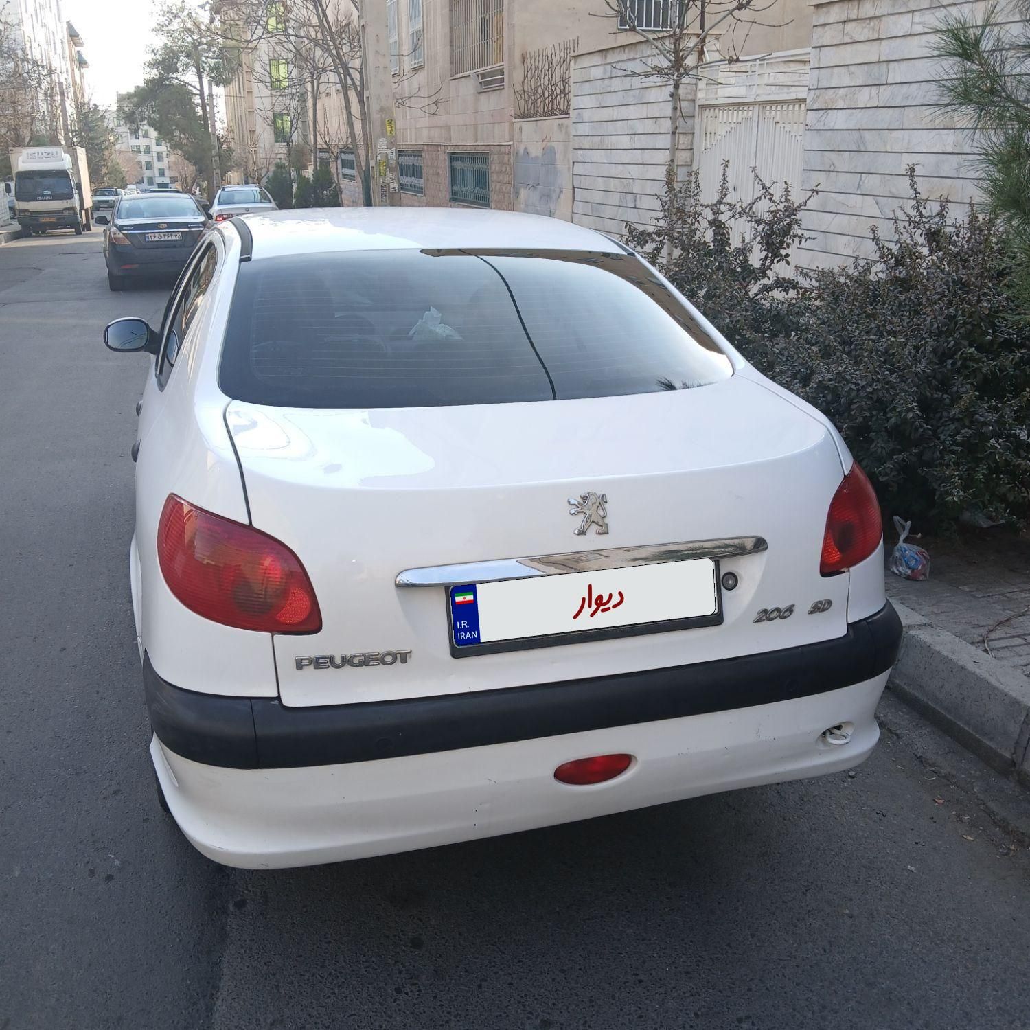 خودرو پژو، ۲۰۶ صندوق دار آگهی ann_18499071