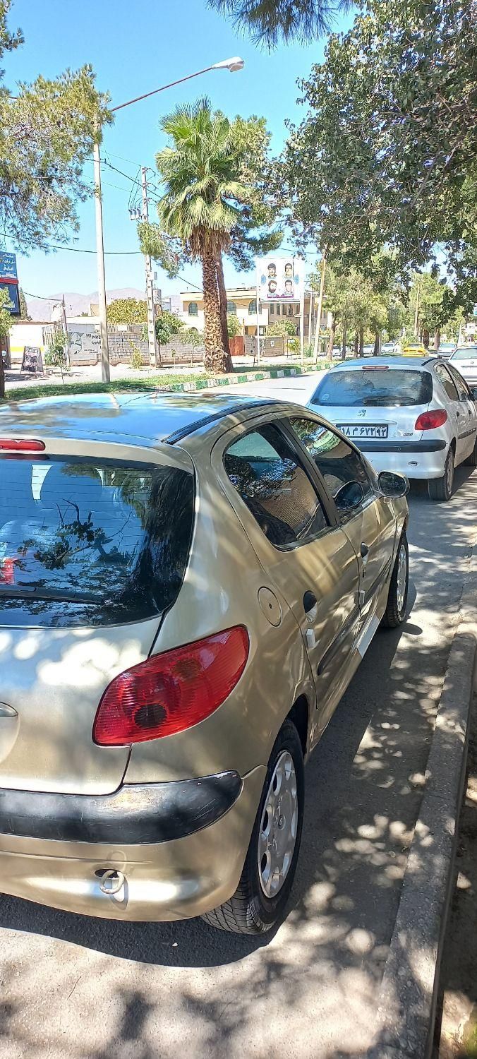 پژو 206 تیپ 3 - 1382
