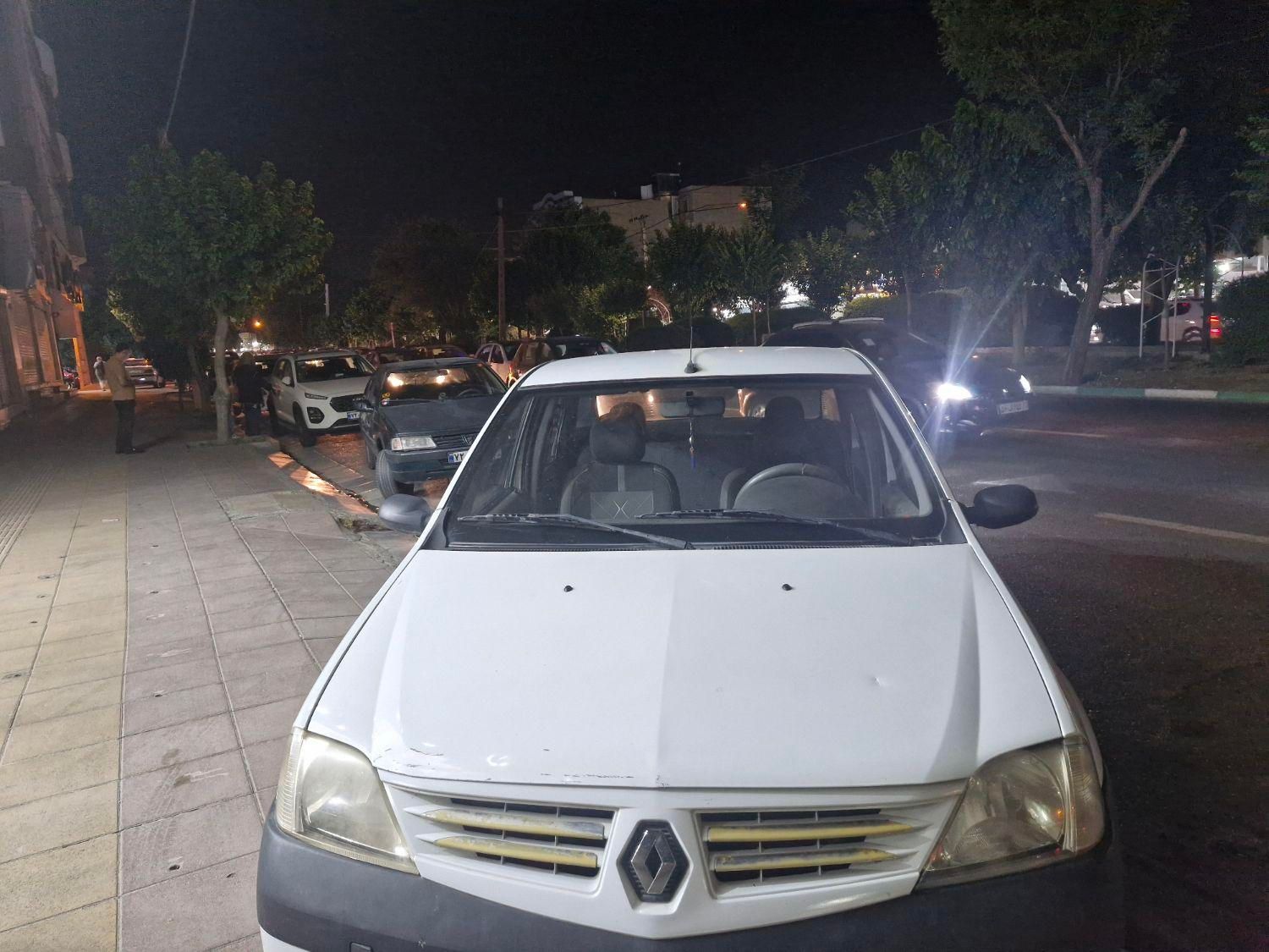 خودرو رنو، تندر 90 آگهی ann_18499359