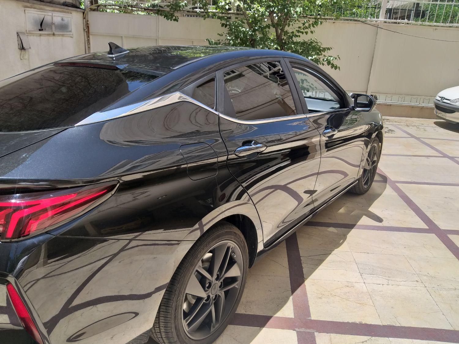 کی ام سی J7 اتوماتیک - 2024