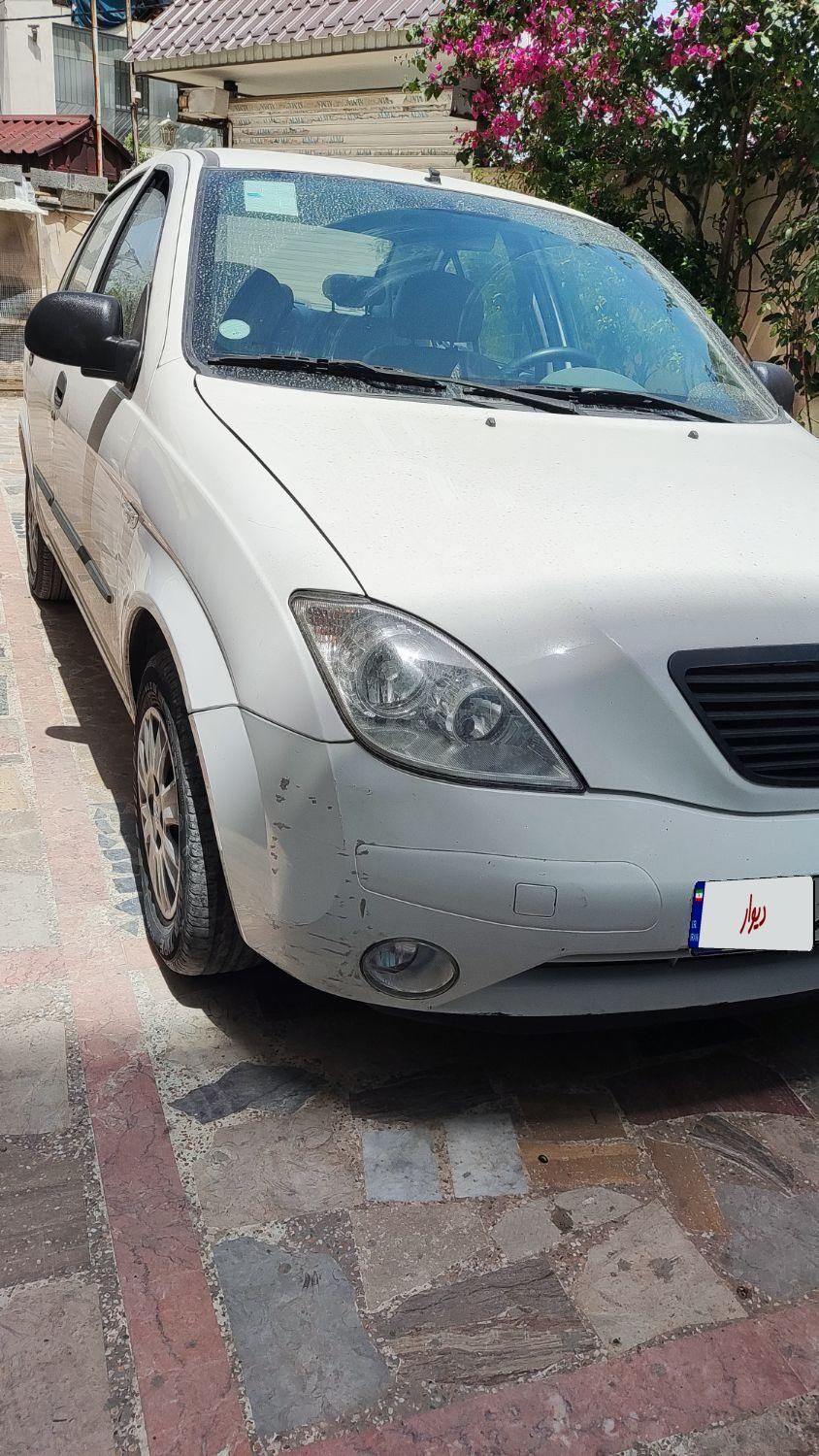 تیبا صندوق دار SX - 1401
