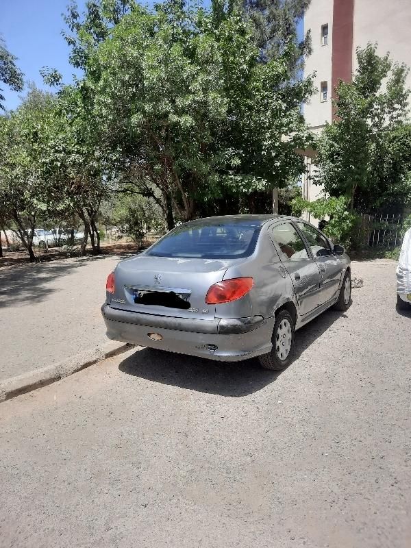 پژو ۲۰۶ صندوق دار v20 - 1389