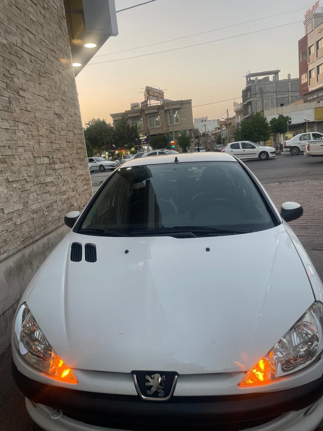 خودرو پژو، ۲۰۶ صندوق دار آگهی ann_18499544