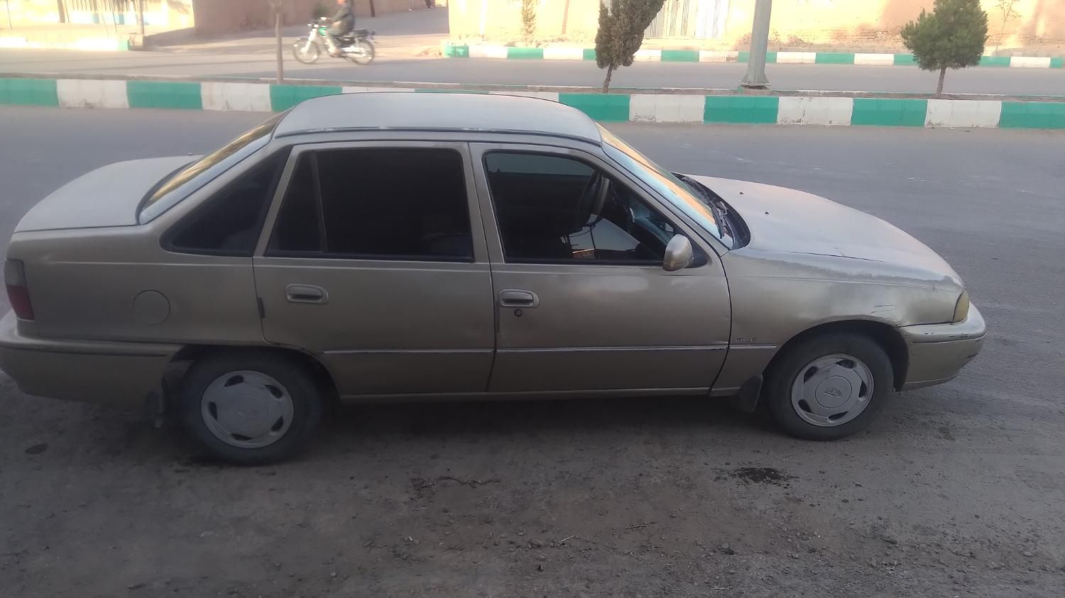 دوو سیلو سدان - 2002