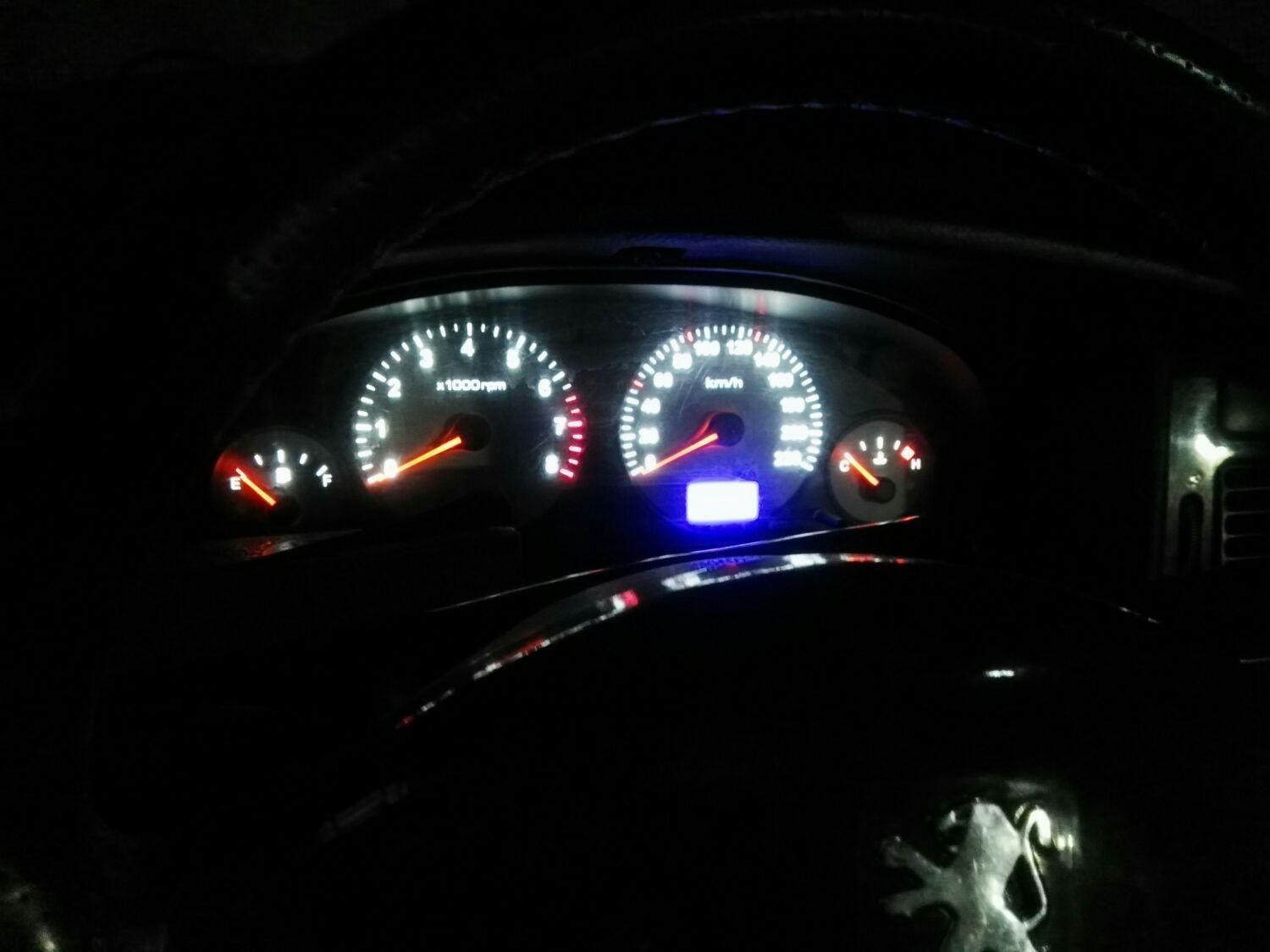 پژو پارس XU7ساده - 1388