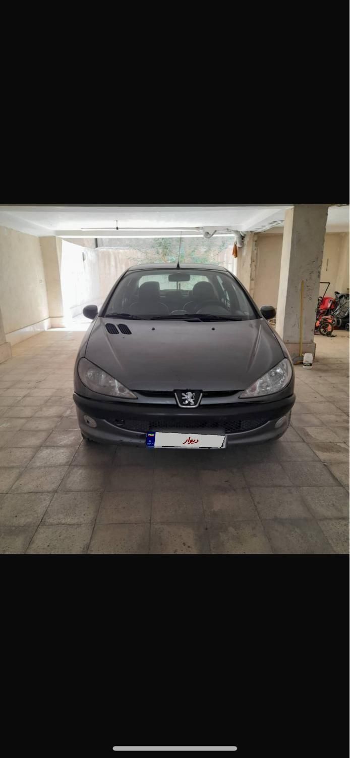 پژو ۲۰۶ صندوق دار v8 - 1396