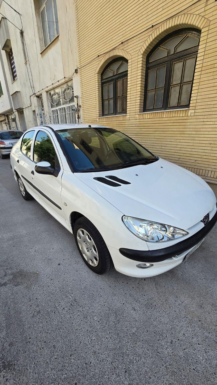 پژو ۲۰۶ صندوق دار v8 - 1394