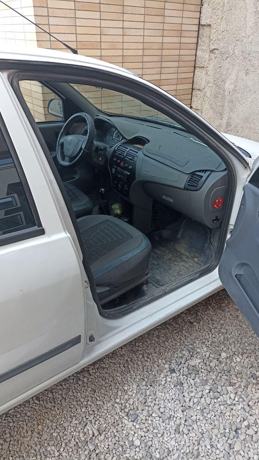 کوییک R دنده‌ای - 1399