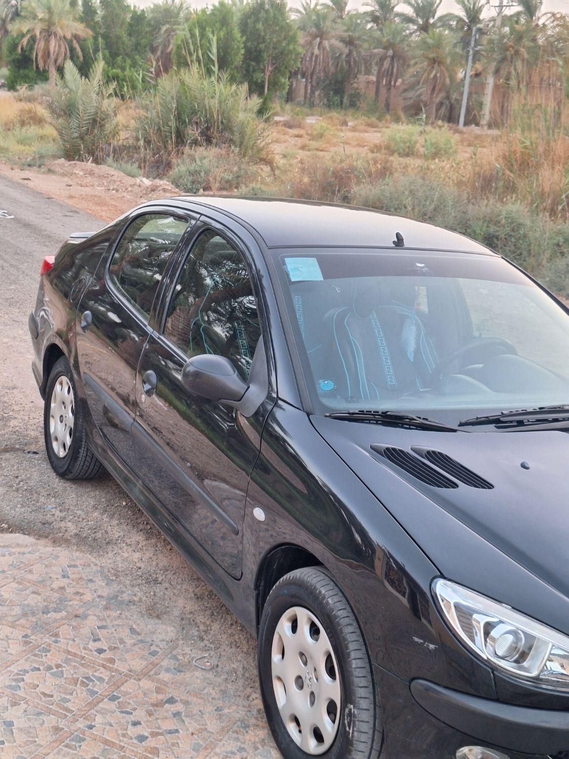پژو ۲۰۶ صندوق دار v8 - 1395