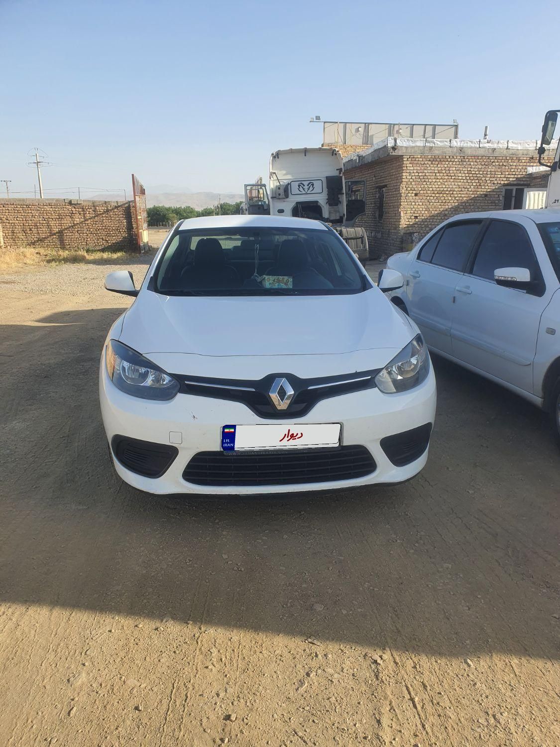 خودرو رنو، فلوئنس آگهی ann_18500420