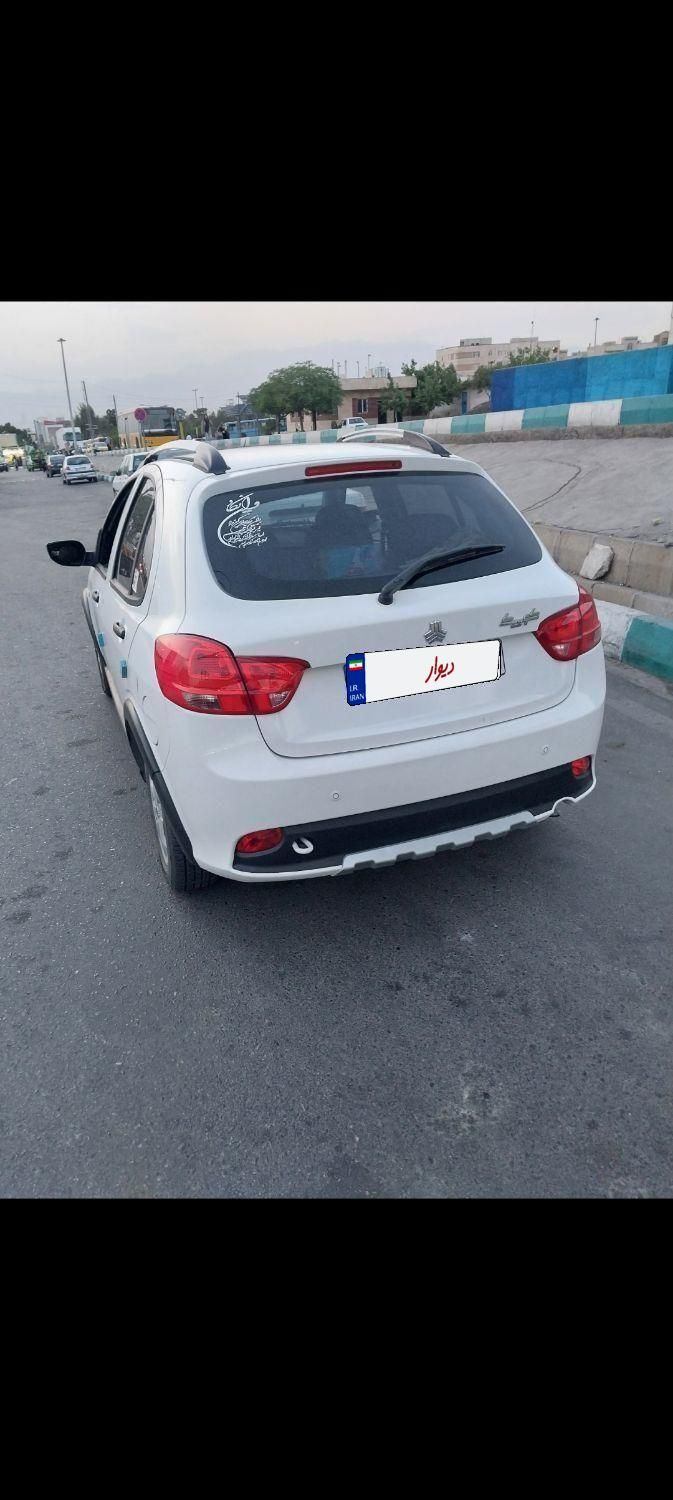خودرو کوییک، دنده‌ای آگهی ann_18501107
