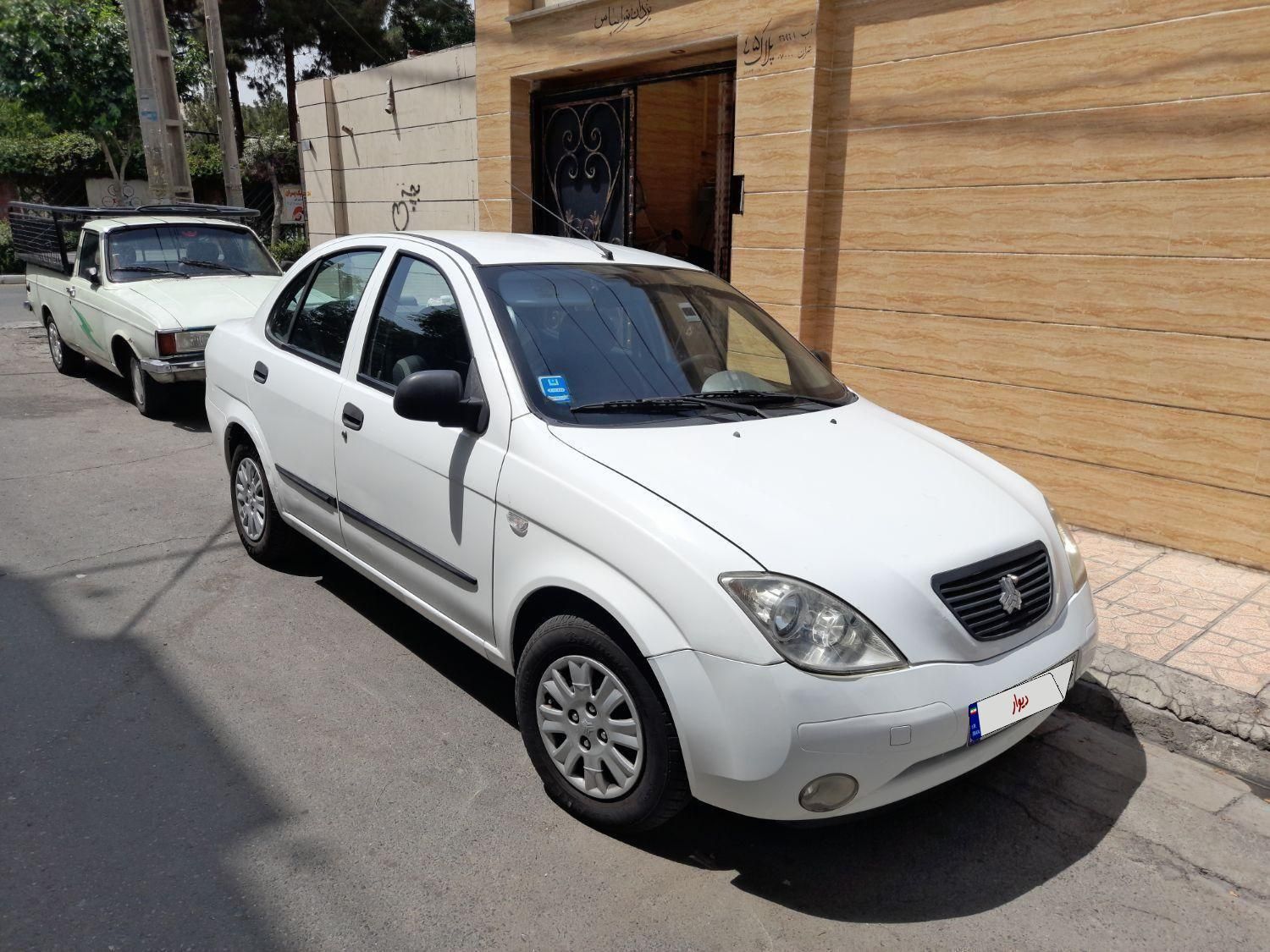 تیبا صندوق دار SX - 1398