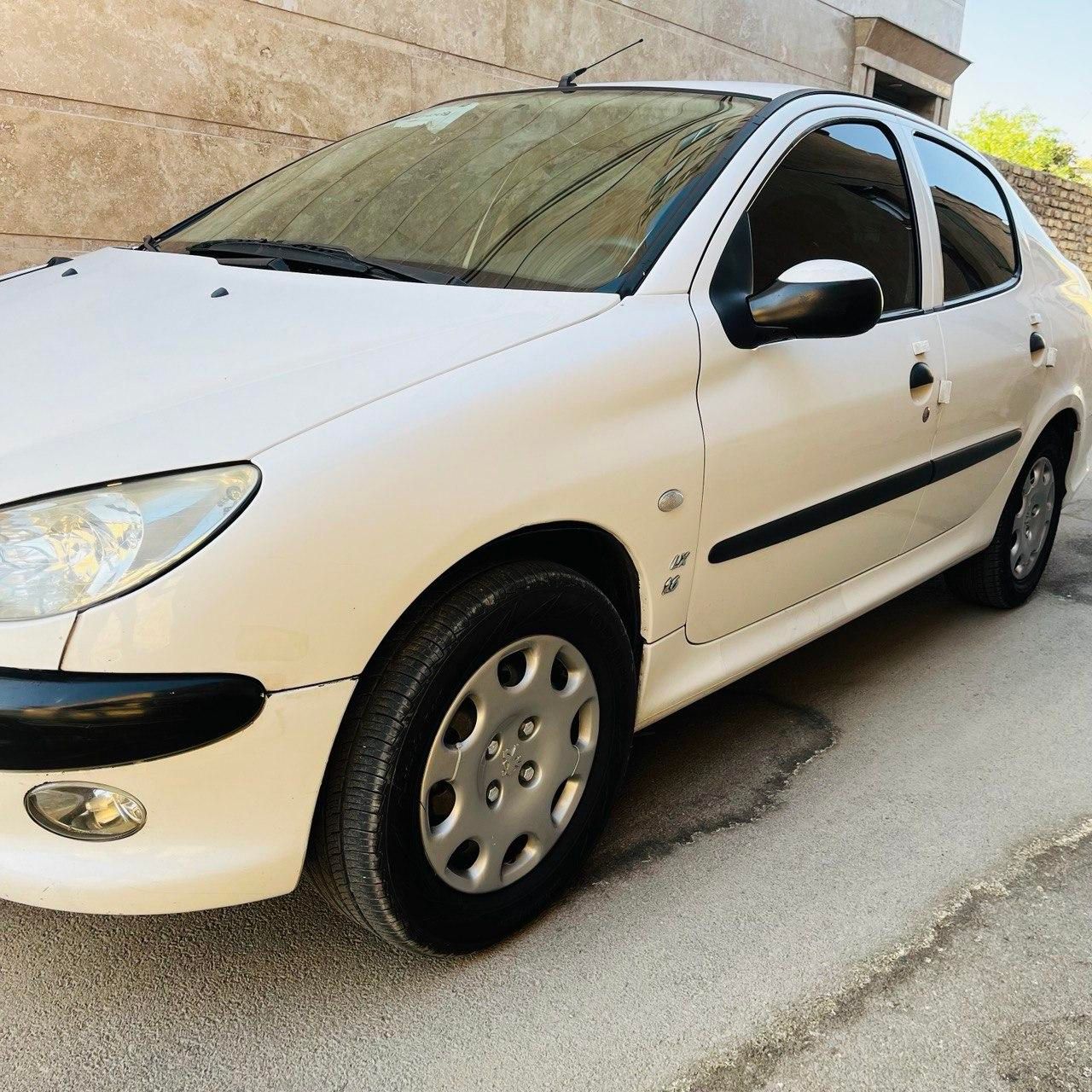 خودرو پژو، ۲۰۶ صندوق دار آگهی ann_18501333