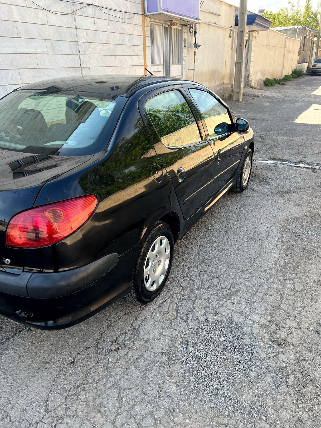 پژو ۲۰۶ صندوق دار v8 - 1388