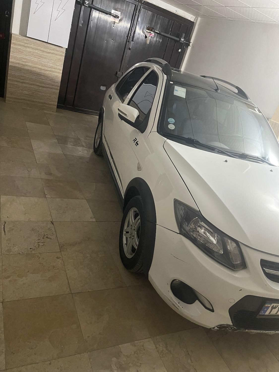 خودرو کوییک، R آگهی ann_18501677