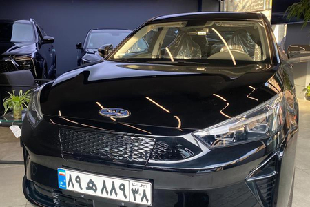 کی ام سی EJ7 142 کیلووات - 2024