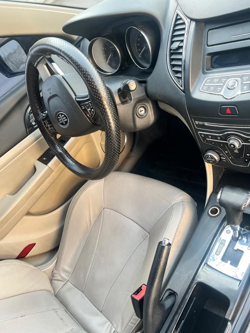 بسترن B50F اتوماتیک - 2015