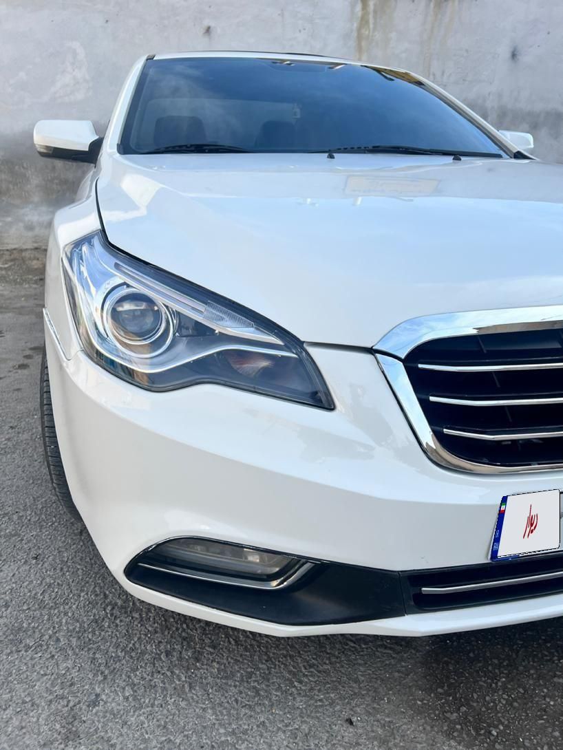 بسترن B50F اتوماتیک - 2015