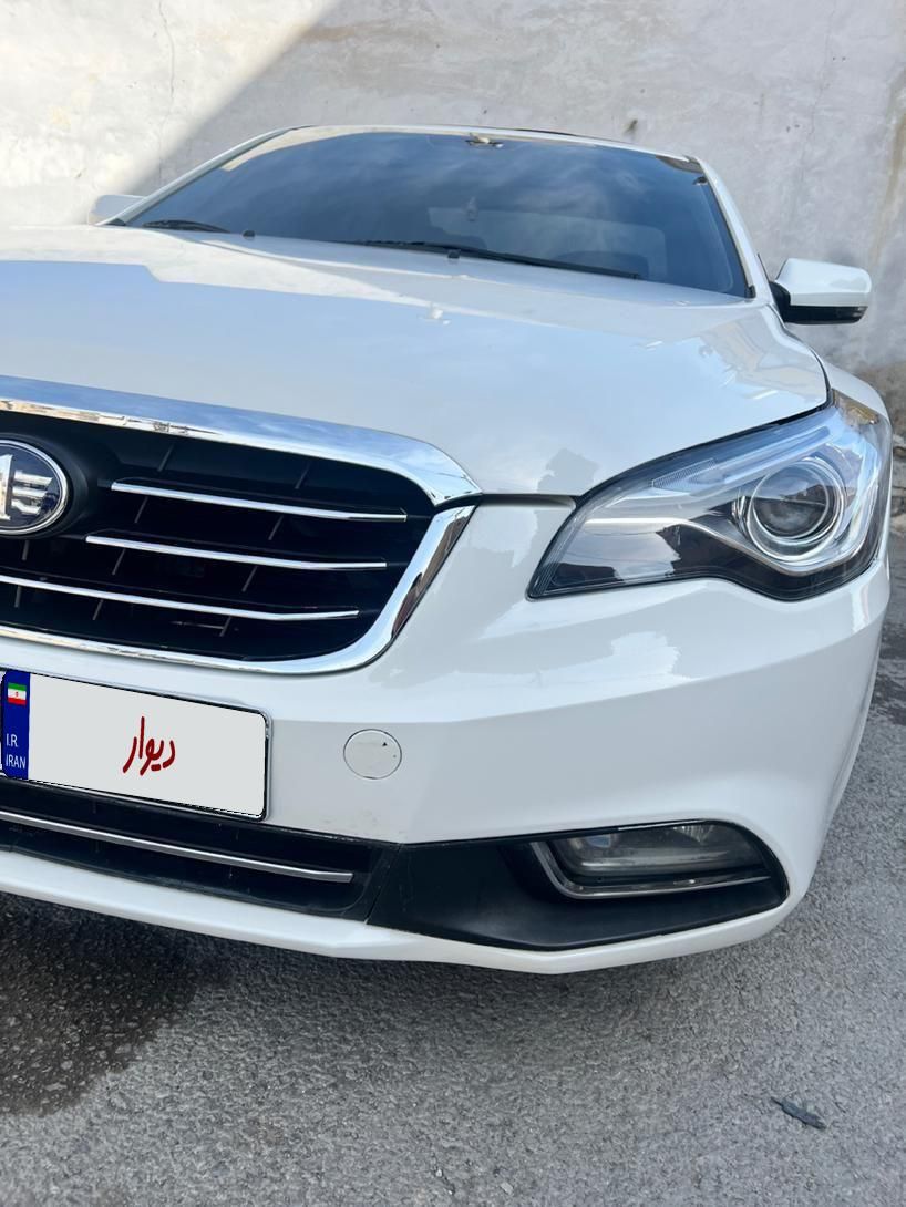بسترن B50F اتوماتیک - 2015