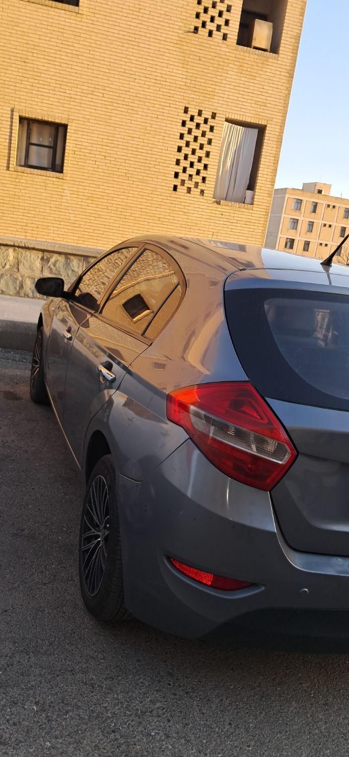 برلیانس H320 دنده‌ای 1500 - 2016