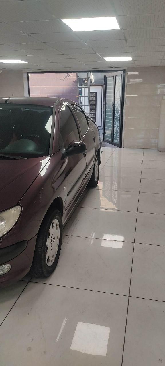 پژو ۲۰۶ صندوق دار v8 - 1395