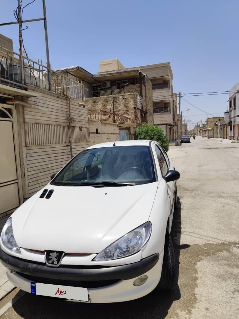پژو ۲۰۶ صندوق دار v8 - 1389
