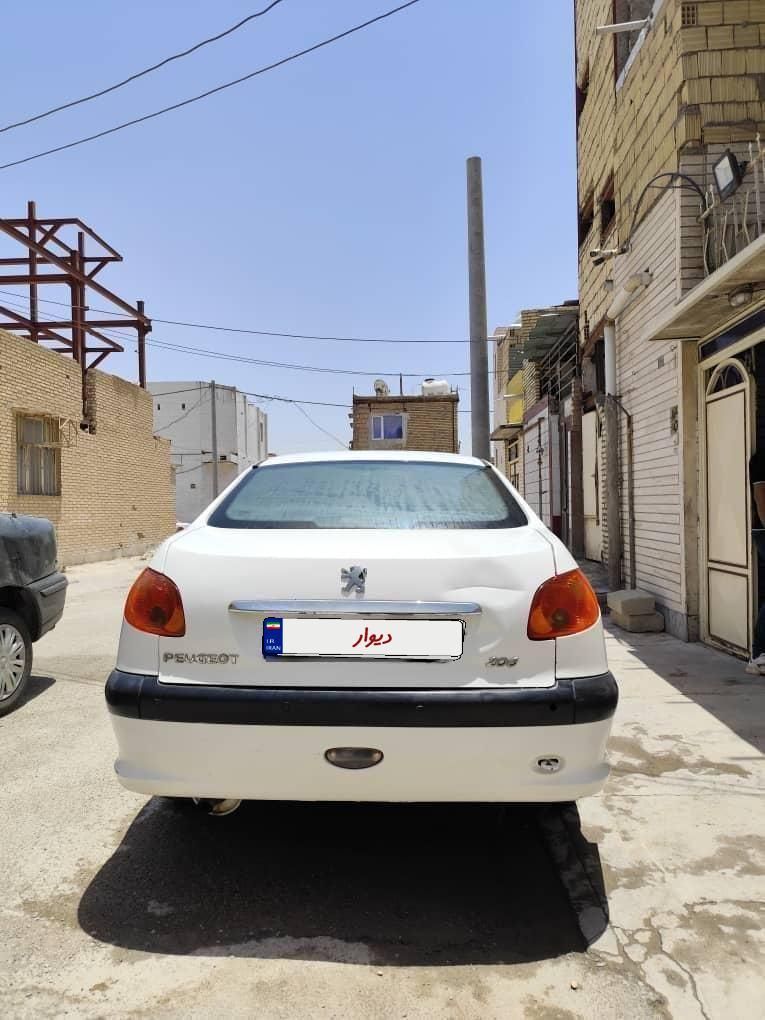 پژو ۲۰۶ صندوق دار v8 - 1389
