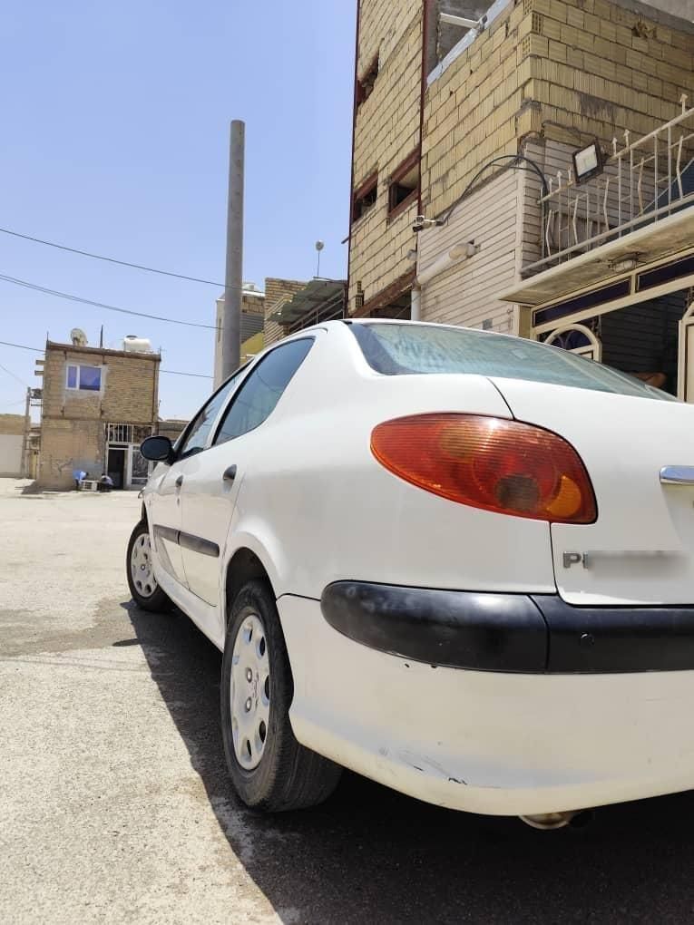 پژو ۲۰۶ صندوق دار v8 - 1389