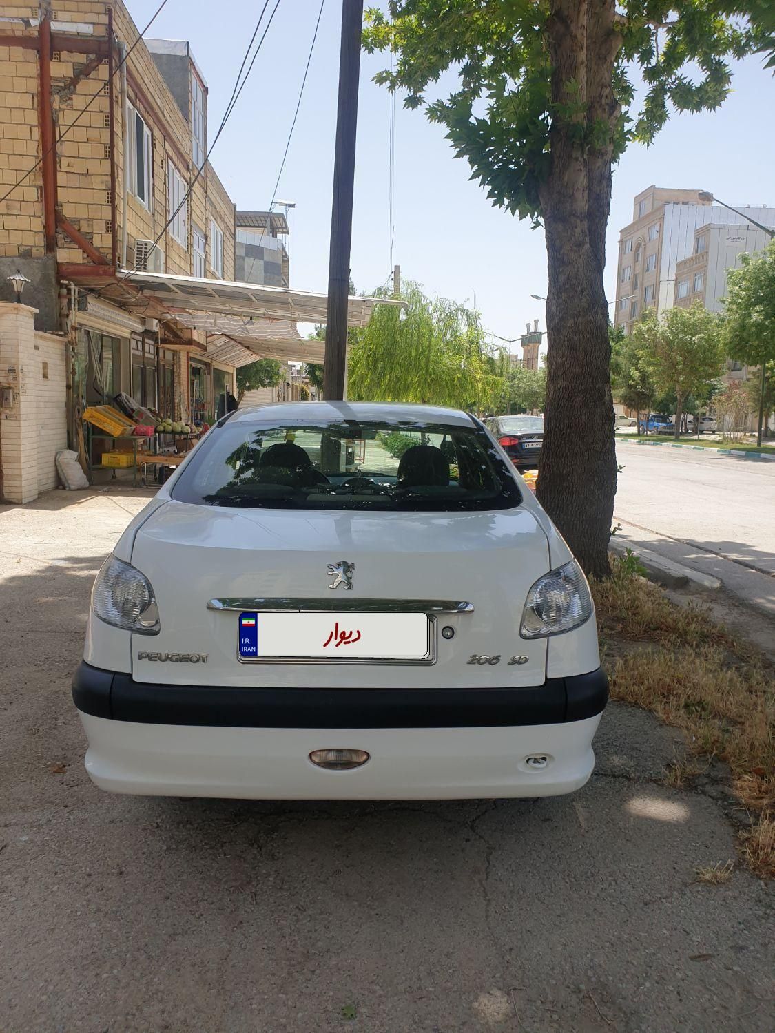 پژو ۲۰۶ صندوق دار v8 - 1390