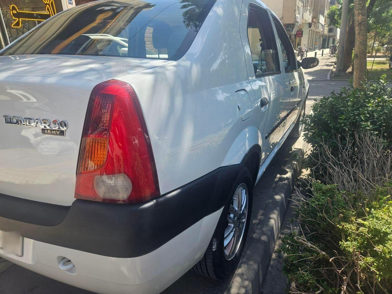 خودرو رنو، تندر 90 آگهی ann_18502900