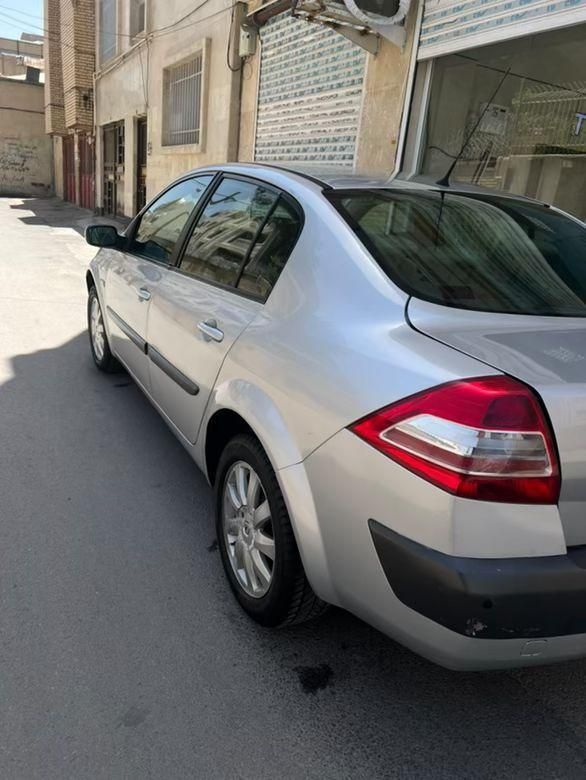 رنو مگان پارس خودرو 2000 - 2012