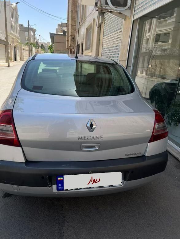 رنو مگان پارس خودرو 2000 - 2012