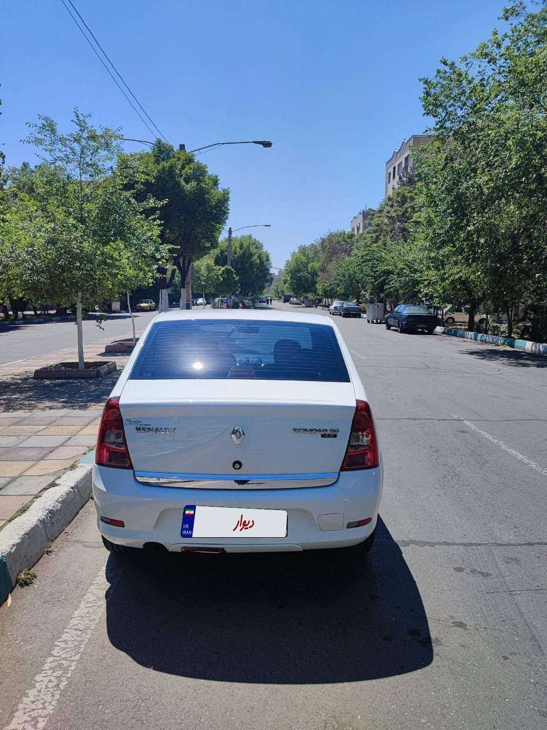 رنو تندر 90 پلاس اتوماتیک - 1397