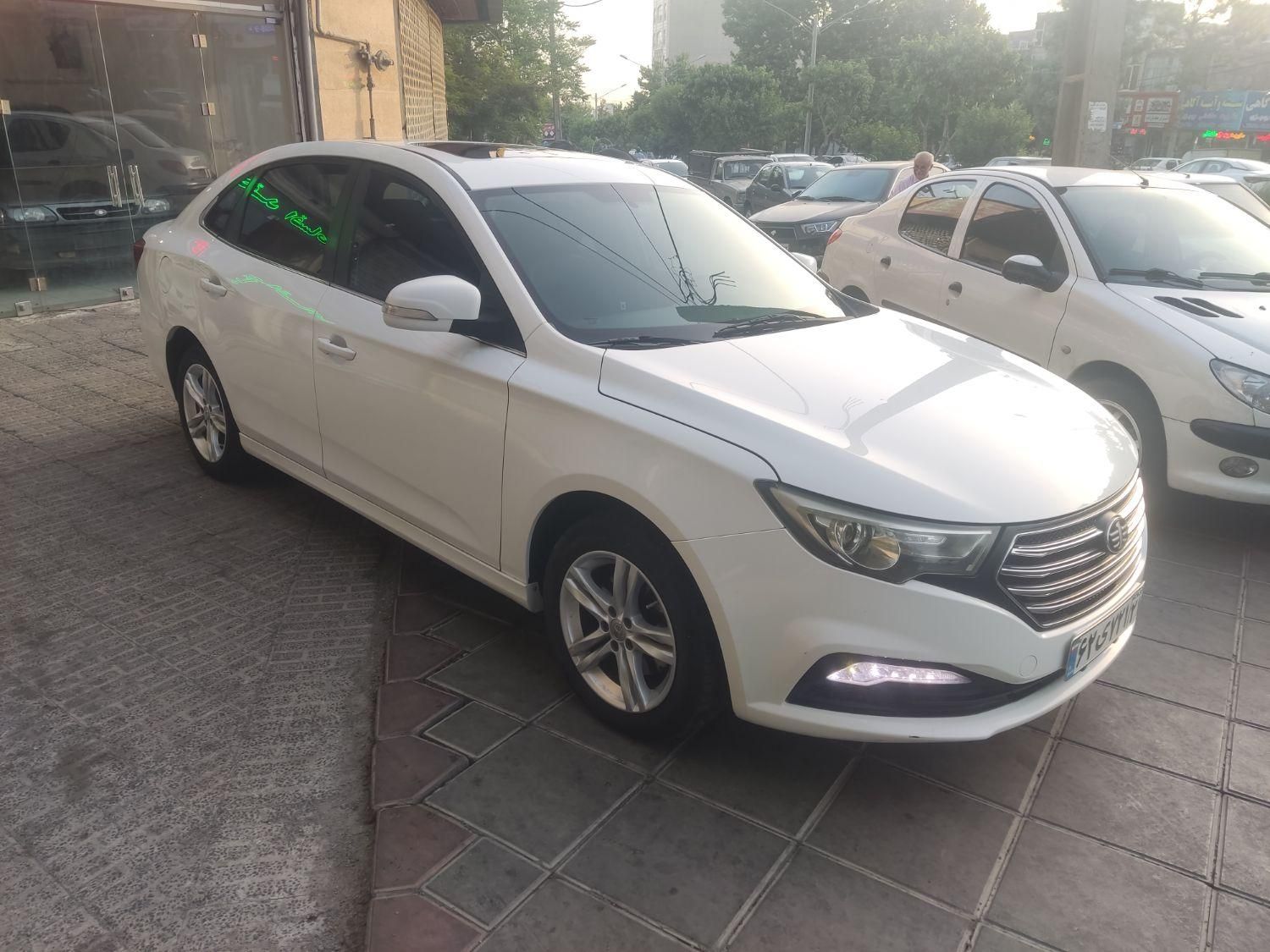 بسترن B30 اتوماتیک - 2017