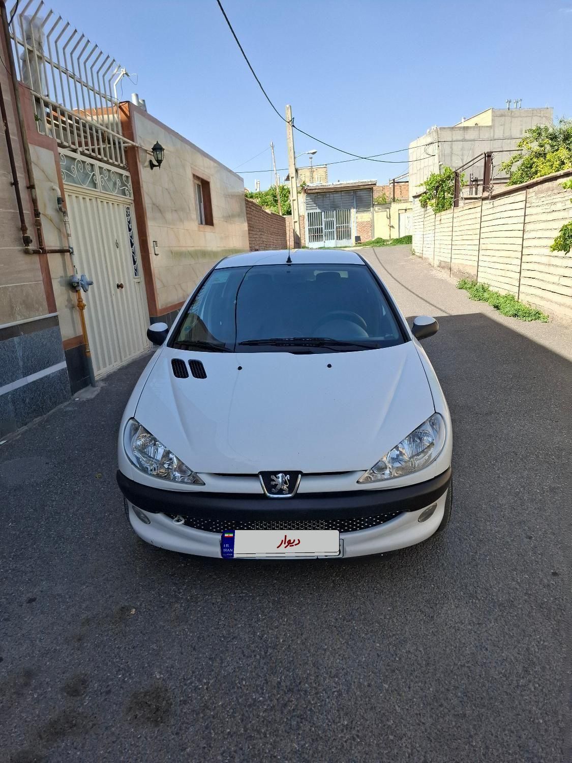 پژو ۲۰۶ صندوق دار v8 - 1399