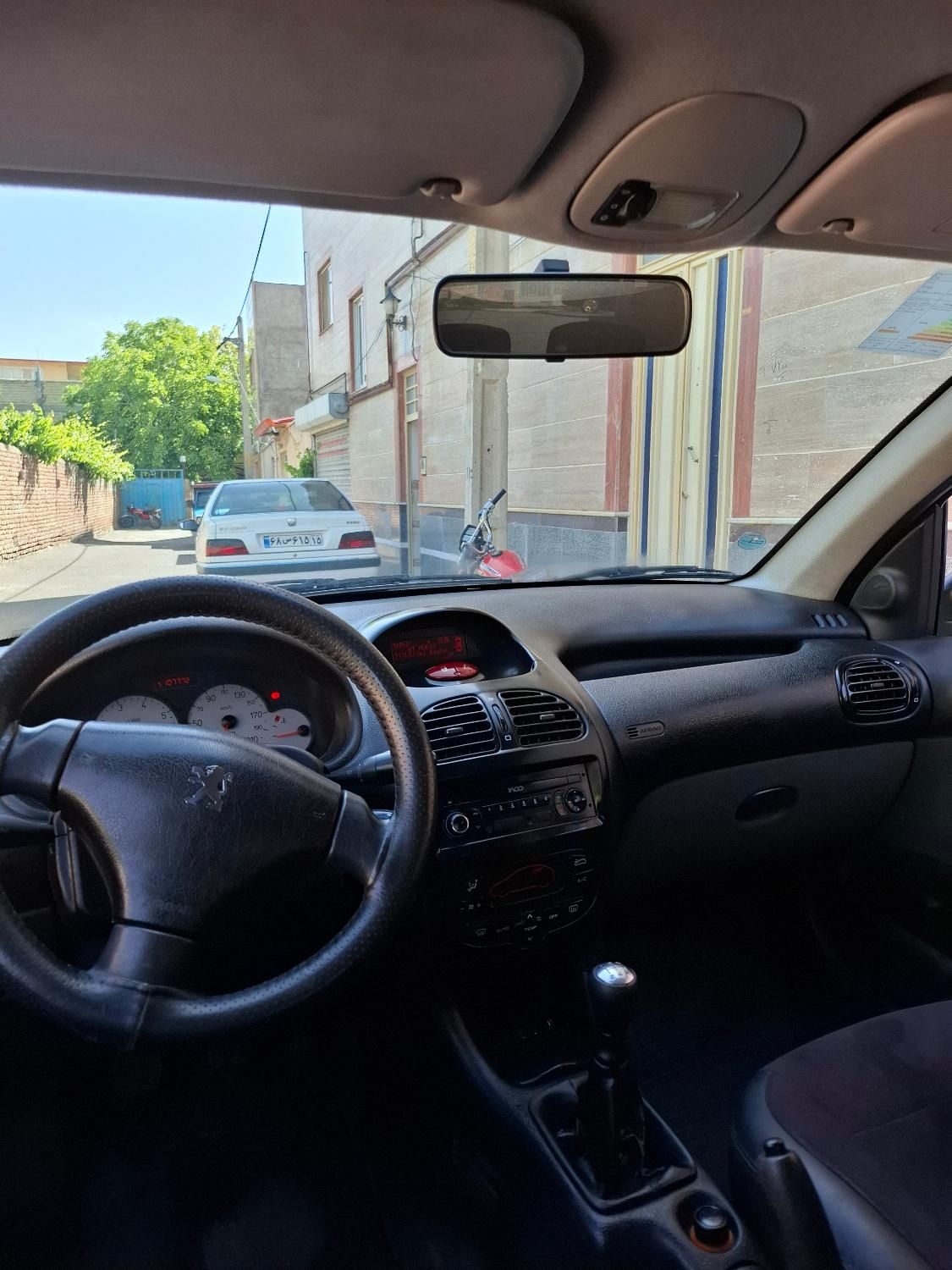 خودرو پژو، ۲۰۶ صندوق دار آگهی ann_18504976