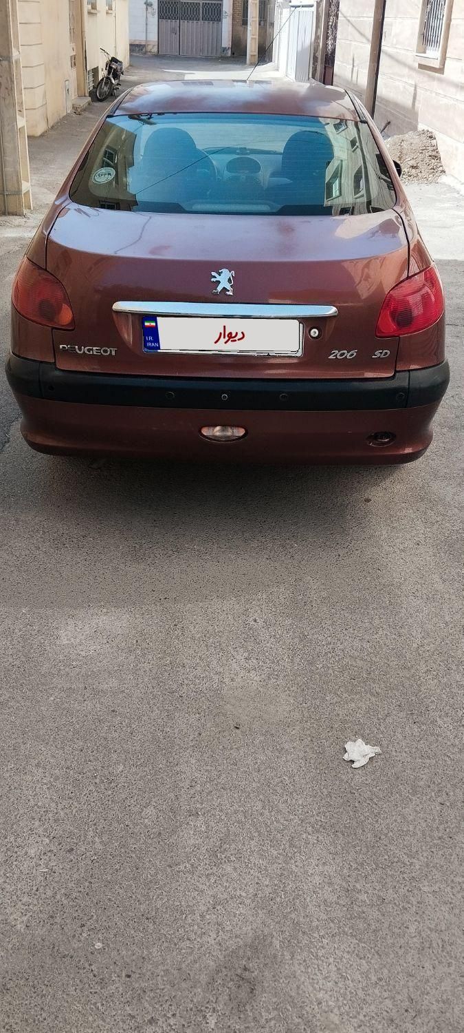 پژو ۲۰۶ صندوق دار v8 - 1389
