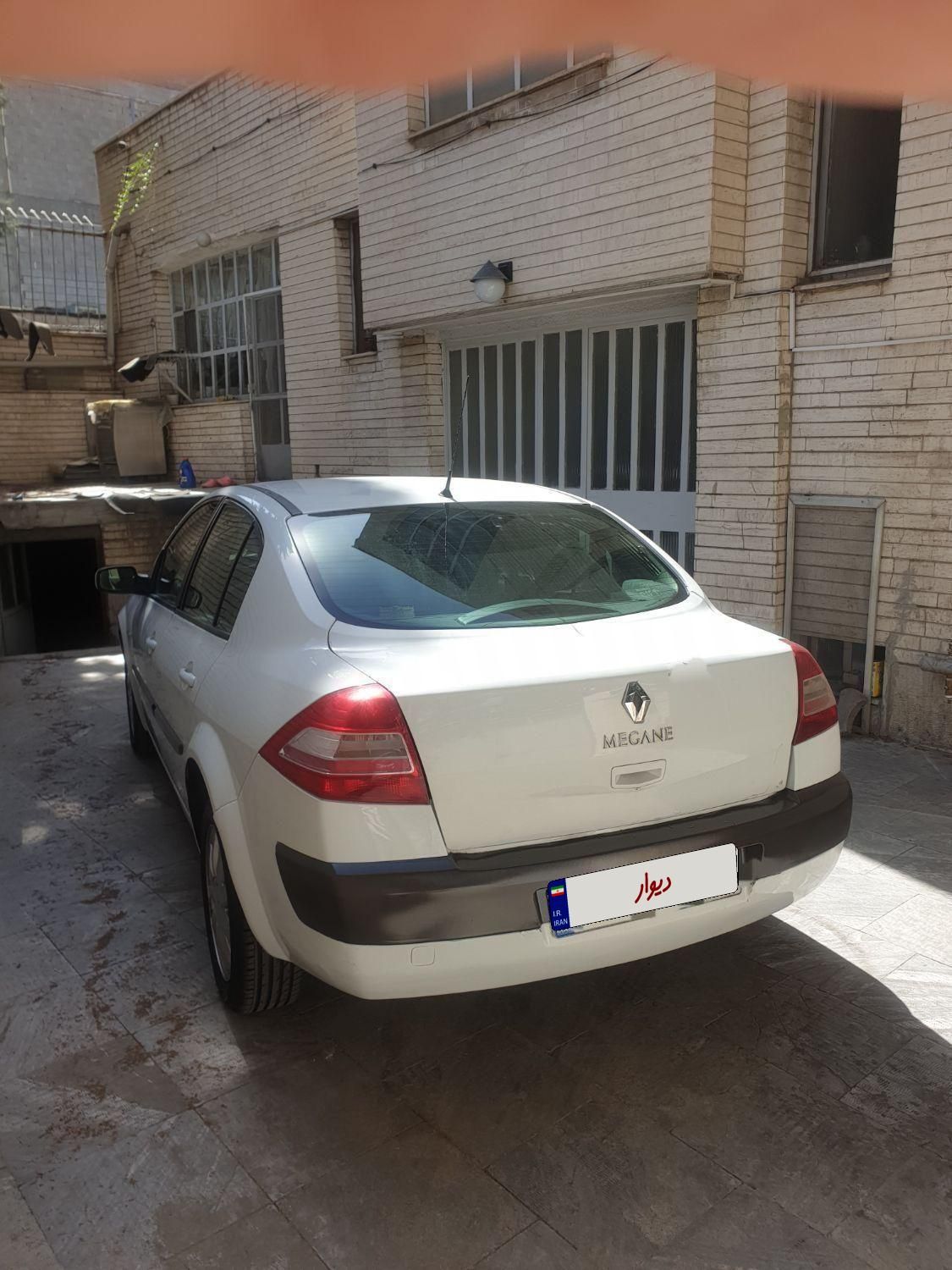 رنو مگان پارس خودرو 2000 - 2011