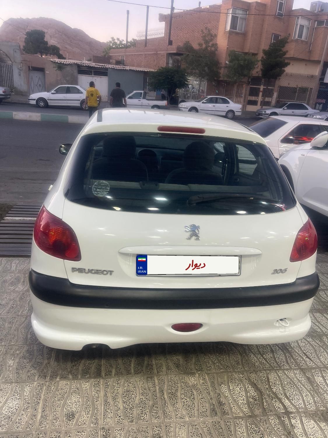 پژو 206 تیپ 3 - 1398