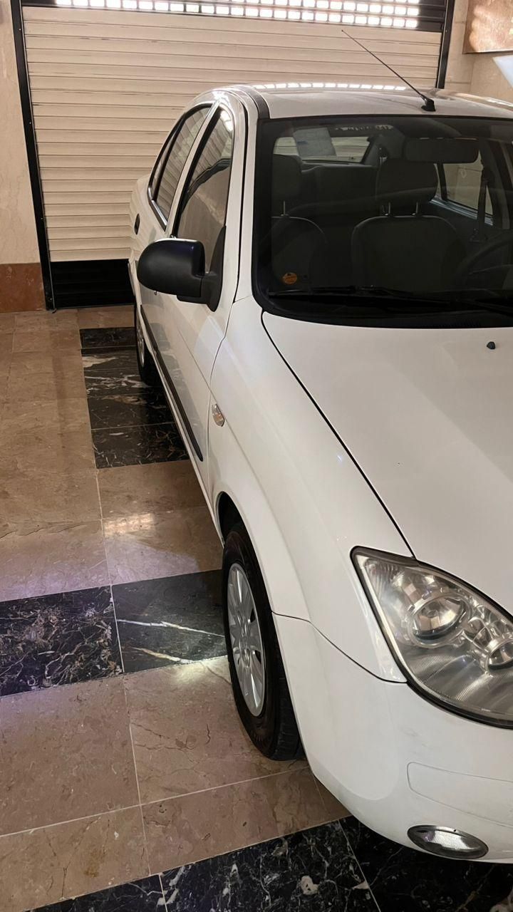 تیبا صندوق دار SX - 1398