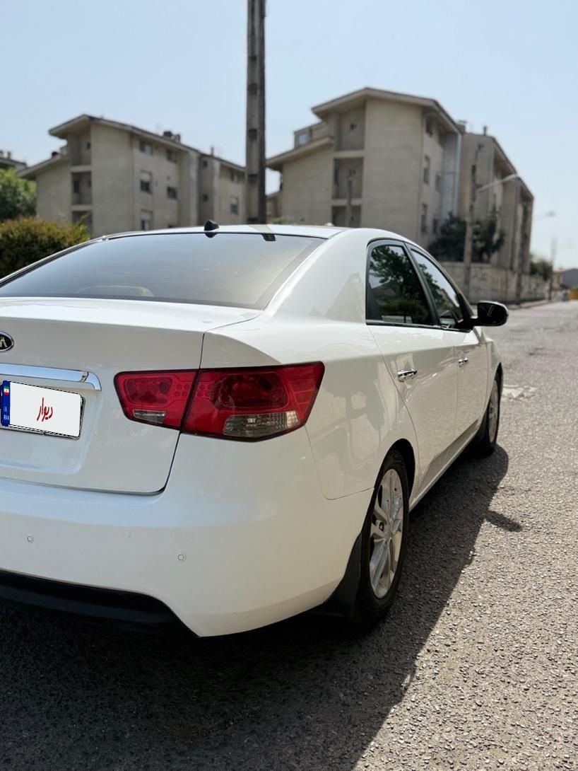 کیا سراتو 2.0 لیتر اتوماتیک GT لاین - 2016