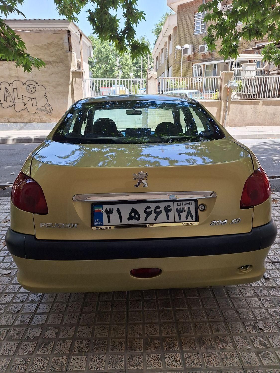 پژو ۲۰۶ صندوق دار v20 - 1386