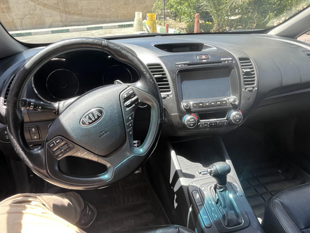 کیا سراتو 2.0 لیتر دنده ای - 2016
