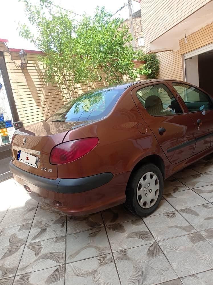 پژو ۲۰۶ صندوق دار v8 - 1394