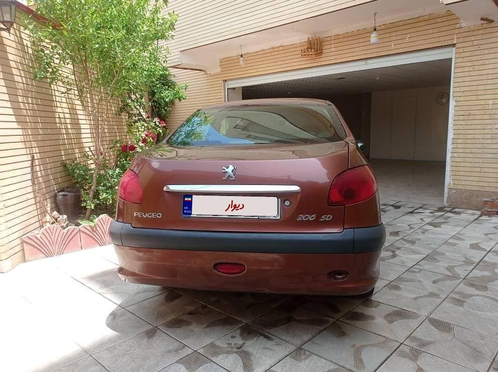 پژو ۲۰۶ صندوق دار v8 - 1394