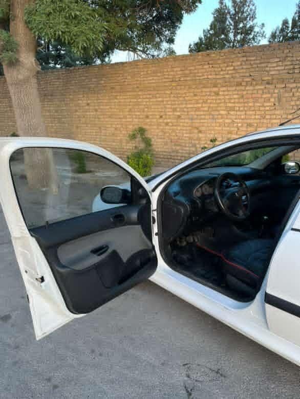 پژو ۲۰۶ صندوق دار v8 - 1393