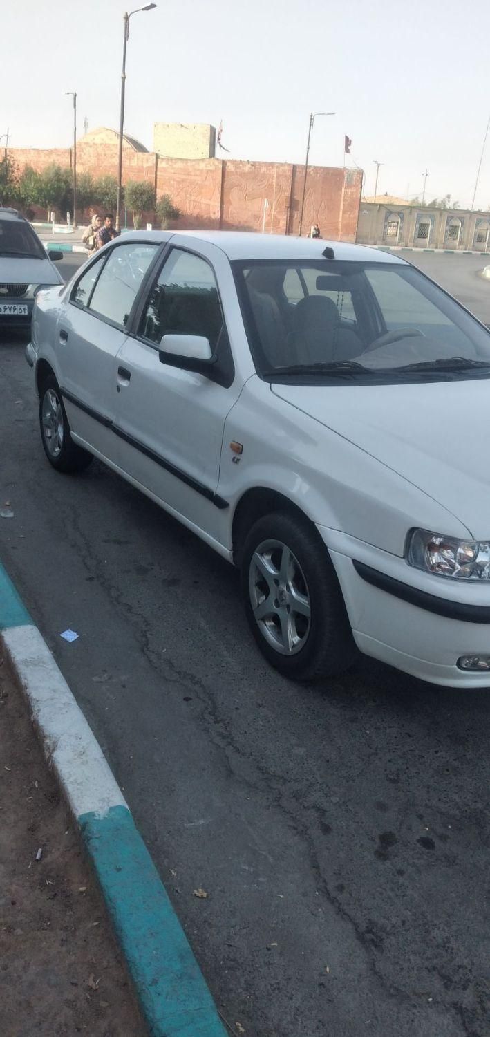 سمند LX XU7 - 1390