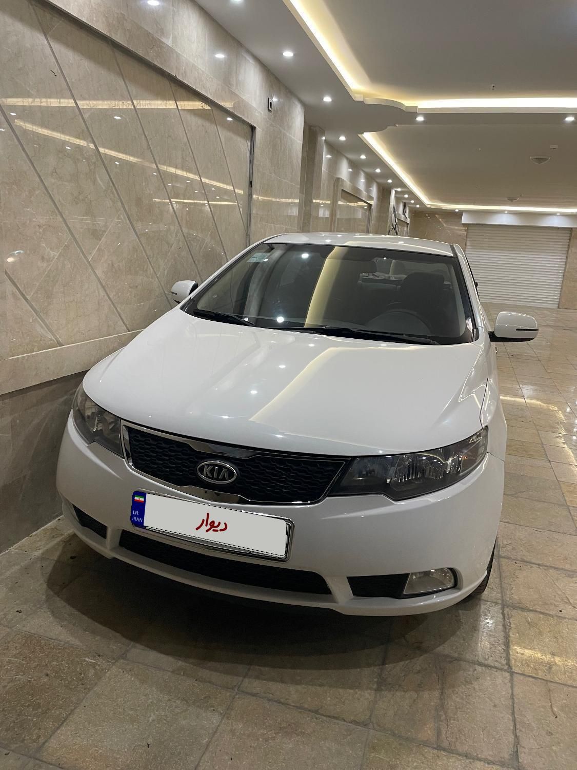 خودرو کیا، سراتو مونتاژ آگهی ann_18508299