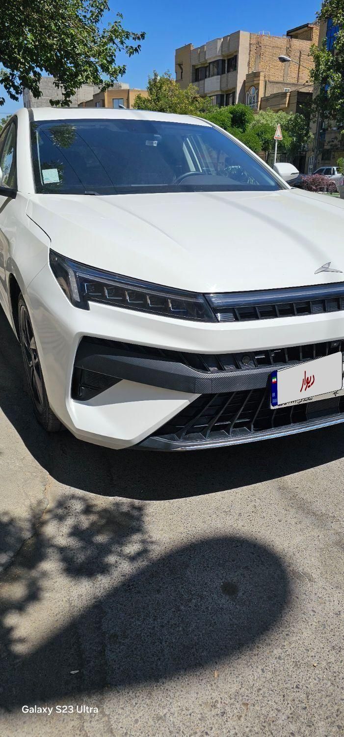 کی ام سی J7 اتوماتیک - 2023