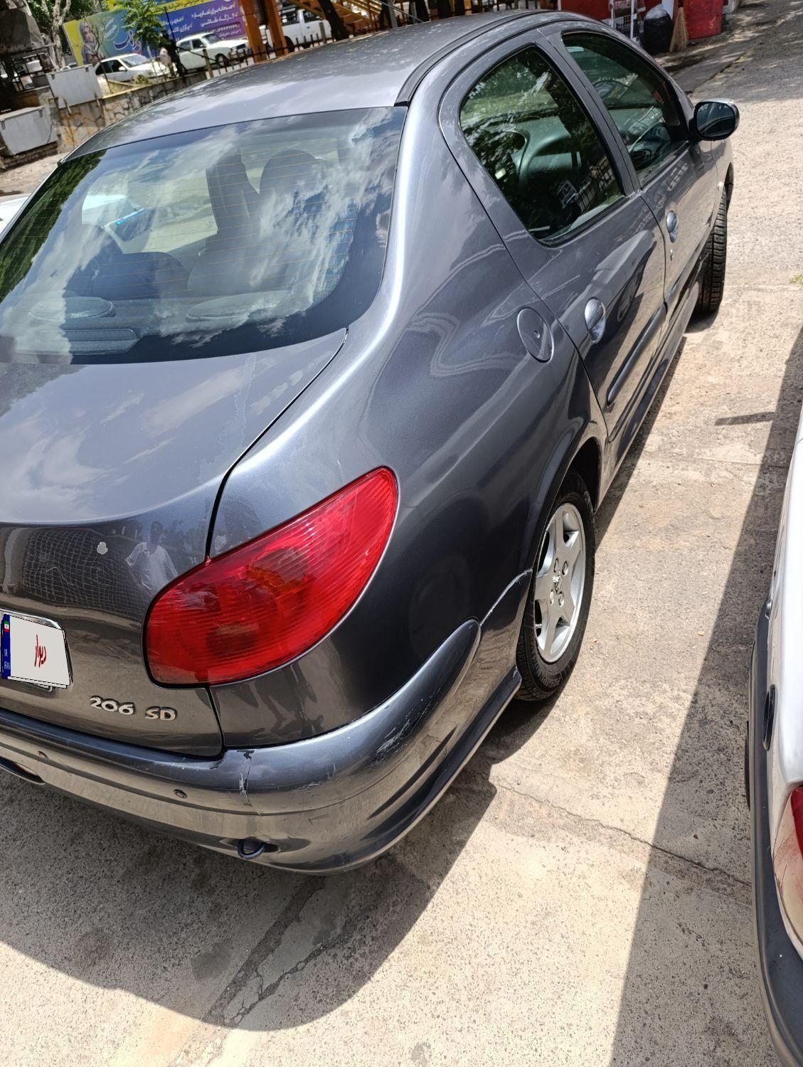 پژو ۲۰۶ صندوق دار v8 - 1390